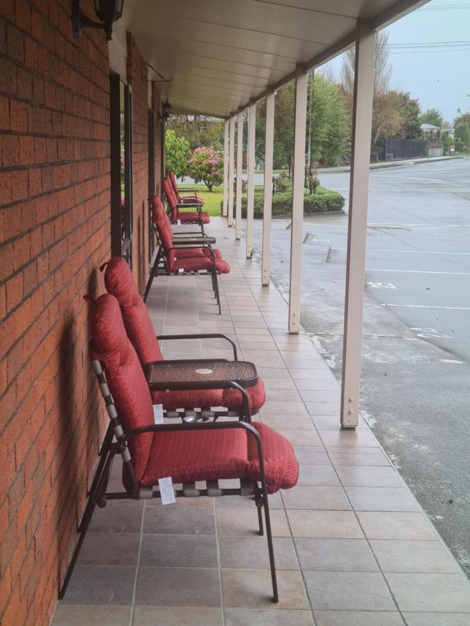 Arran Motel Te Anau Exterior photo